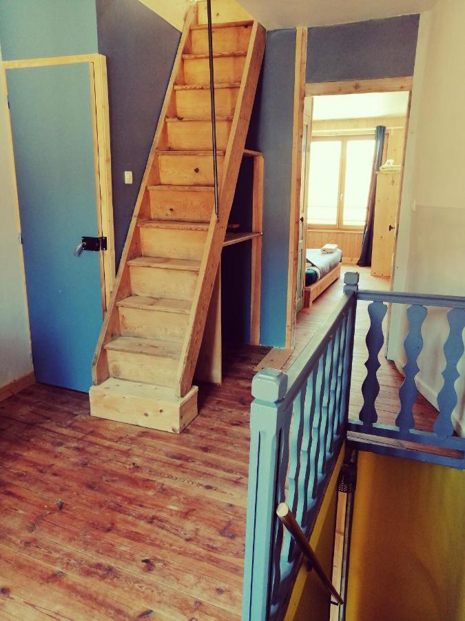 File Dans Ta Chambre ! Le Monastier sur Gazeille Exteriör bild